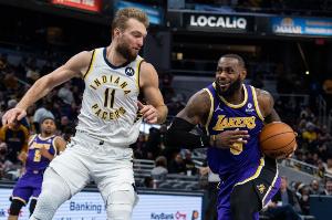 NBA雄鹿vs黄蜂_NBA雄鹿vs黄蜂免下载直播_NBA雄鹿vs黄蜂网页直接观看